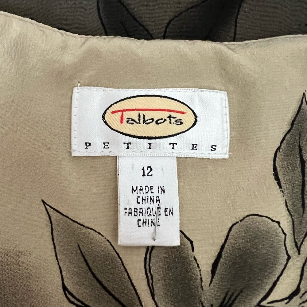 Just In! Talbots Petites Elegant Black Sheer Floral Beaded Blouse - Size 12P - Picture 6 of 6